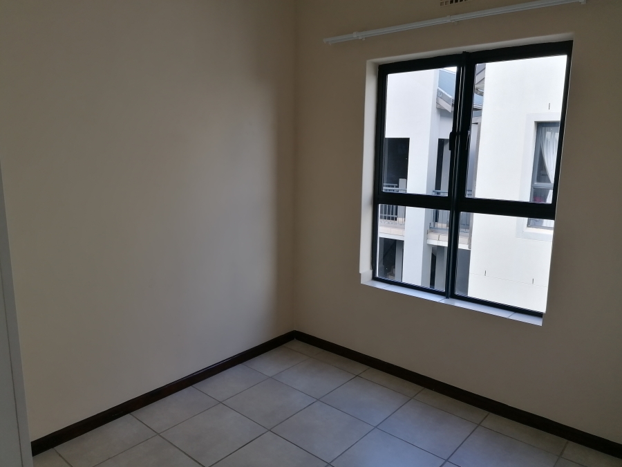 To Let 2 Bedroom Property for Rent in Buh Rein Estate Western Cape